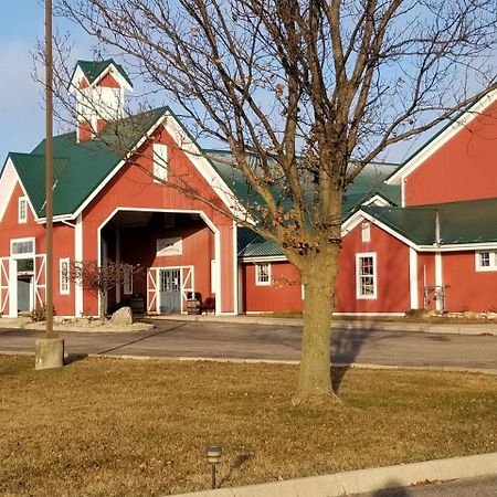 Countryside Inn Nappanee Ngoại thất bức ảnh