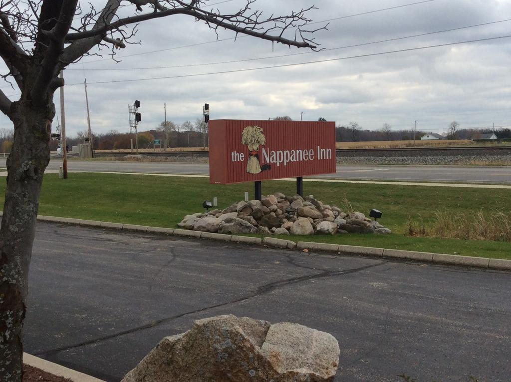 Countryside Inn Nappanee Ngoại thất bức ảnh