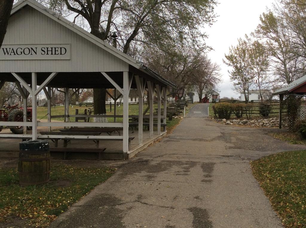 Countryside Inn Nappanee Ngoại thất bức ảnh