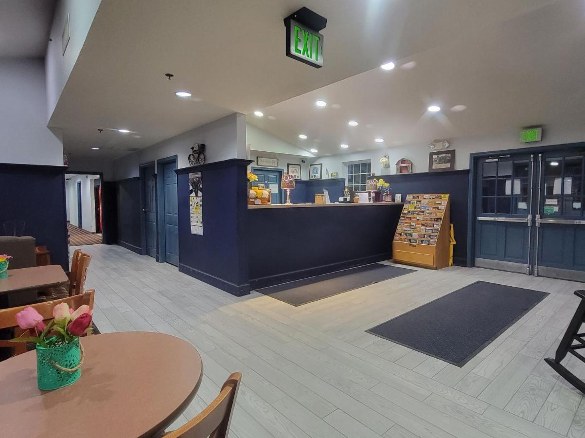 Countryside Inn Nappanee Ngoại thất bức ảnh