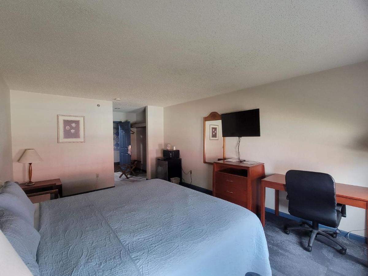 Countryside Inn Nappanee Ngoại thất bức ảnh