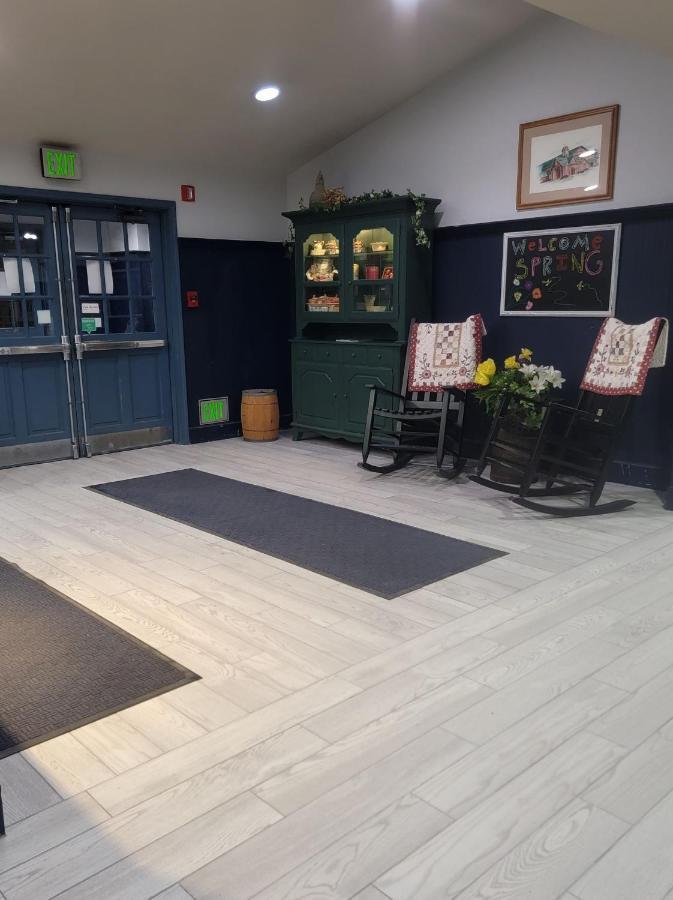 Countryside Inn Nappanee Ngoại thất bức ảnh