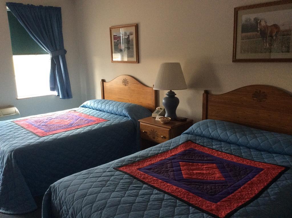 Countryside Inn Nappanee Phòng bức ảnh