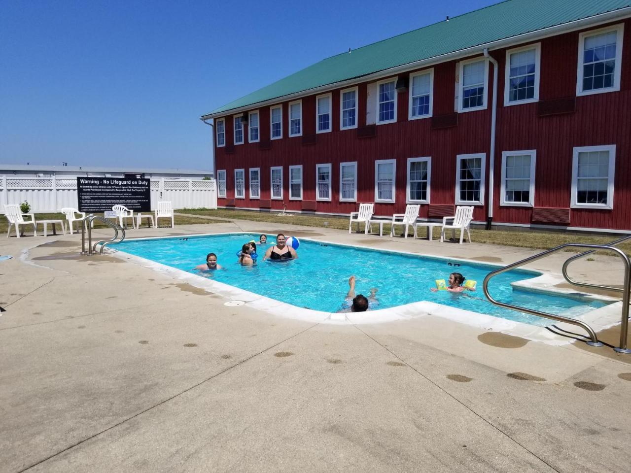 Countryside Inn Nappanee Ngoại thất bức ảnh